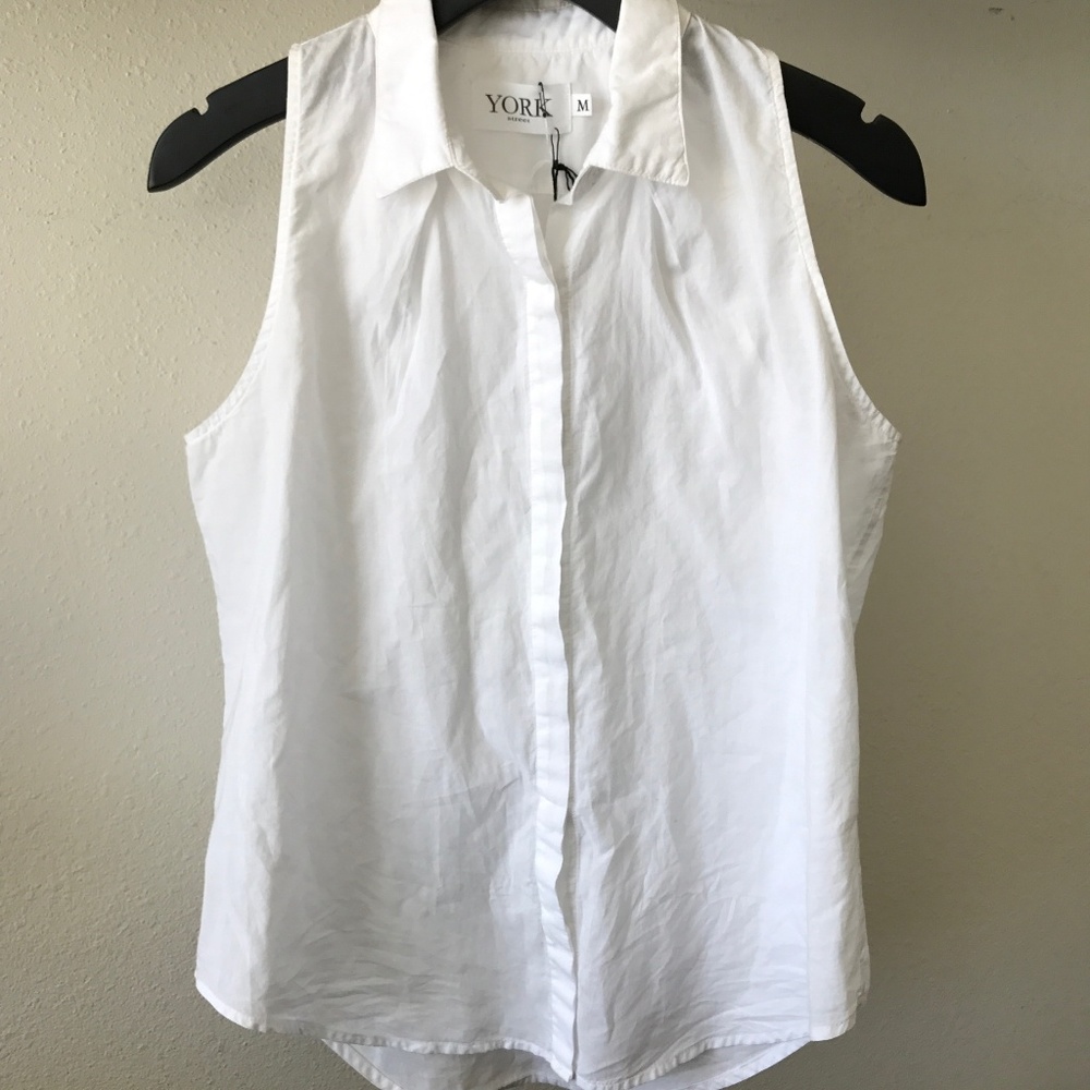 york white sleeveless button down